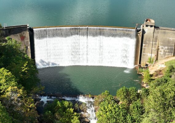 An image of the Sugar Hollow Dam